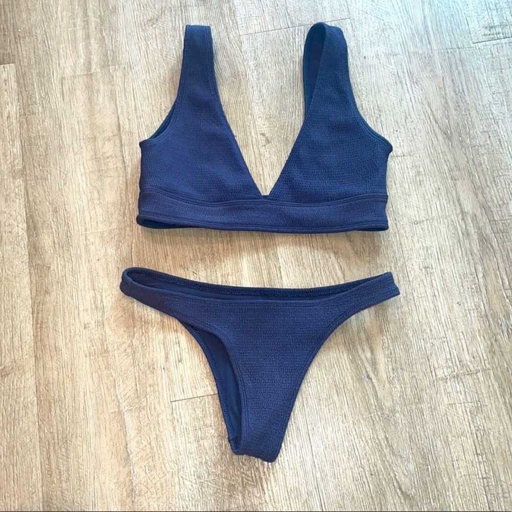 Wanderlust size small cheeky bikini